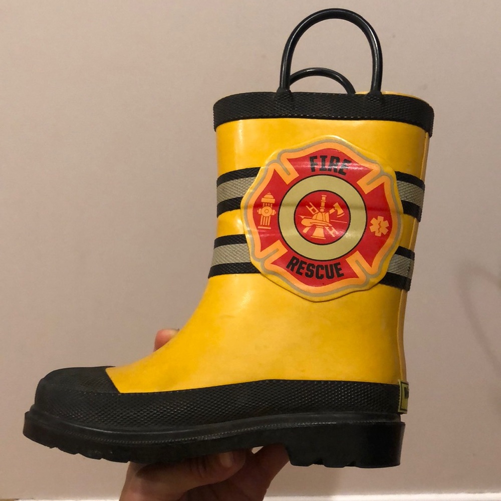 Kids Rain Boots size 9/10